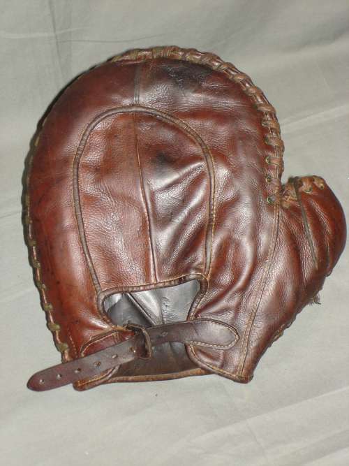 Early 1900's Crescent Basemitt Back